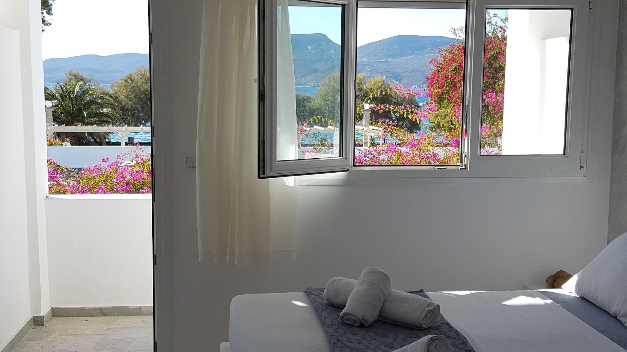 Lagada Beach Hotel Adamantas  Bagian luar foto