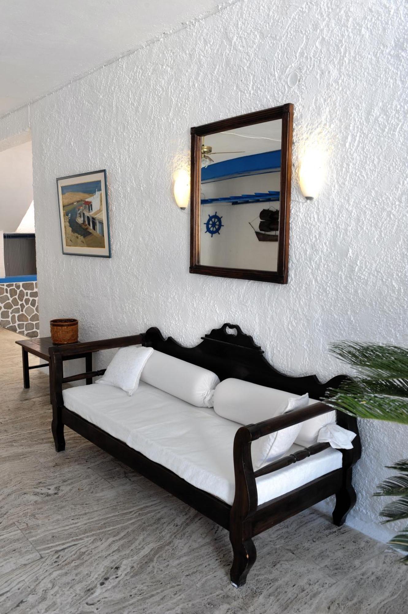 Lagada Beach Hotel Adamantas  Bagian luar foto
