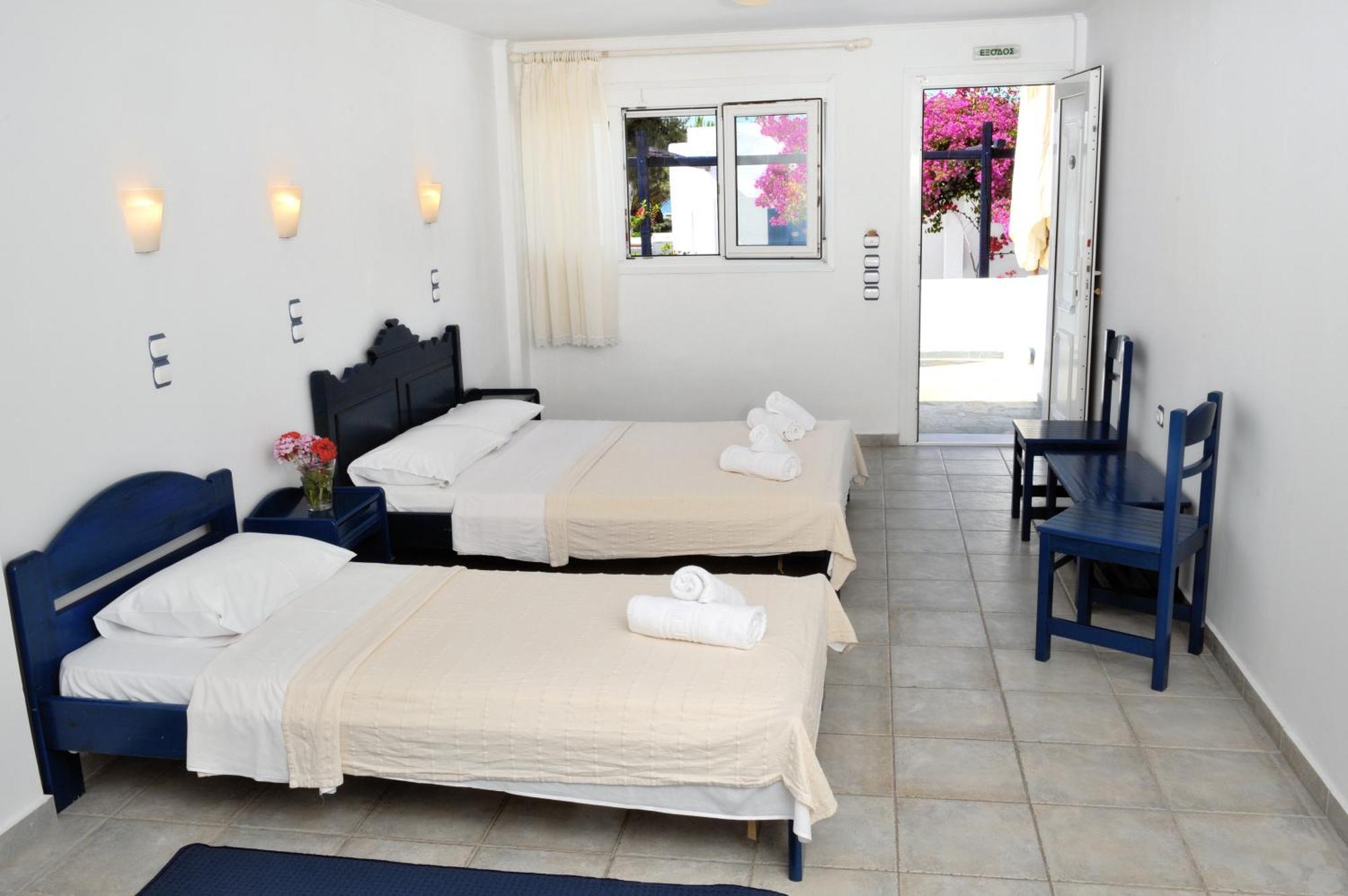 Lagada Beach Hotel Adamantas  Bagian luar foto